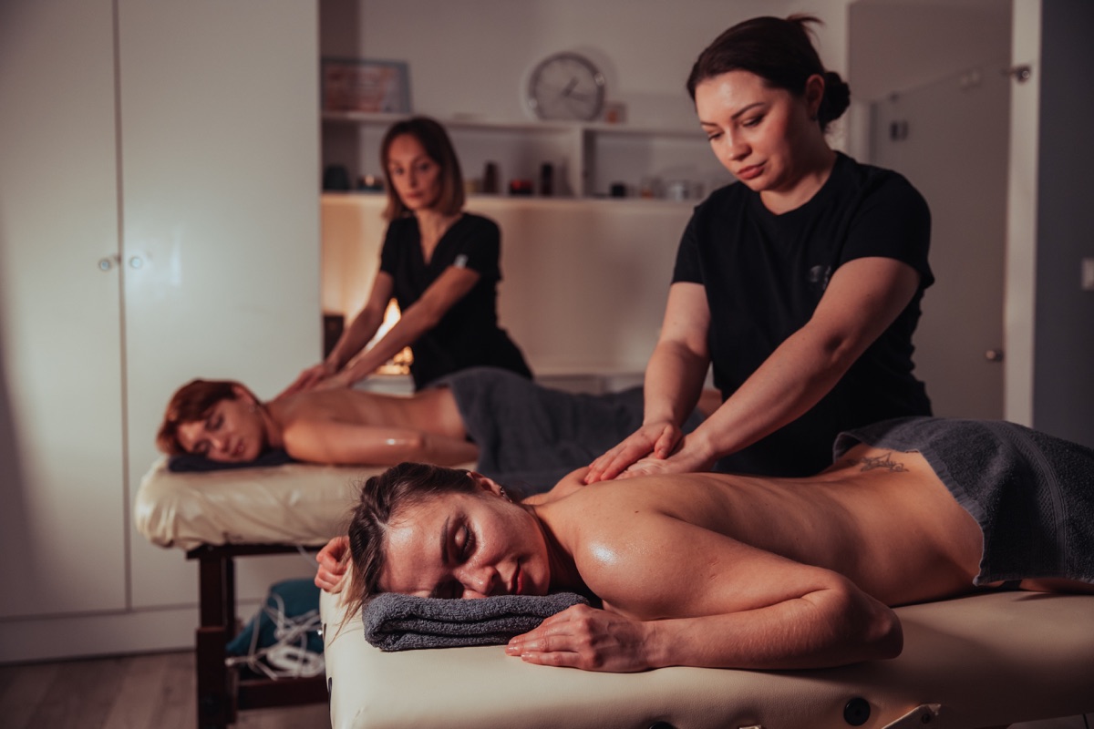 Couple massage for two – relaxing full-body treatment at SPA ProBody Gdańsk
